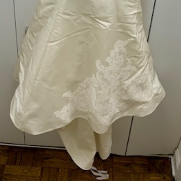 Brand New Amsale Mave Wedding Gown - Picture 4 of 6